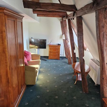 Burg Warberg Hotel Buitenkant foto