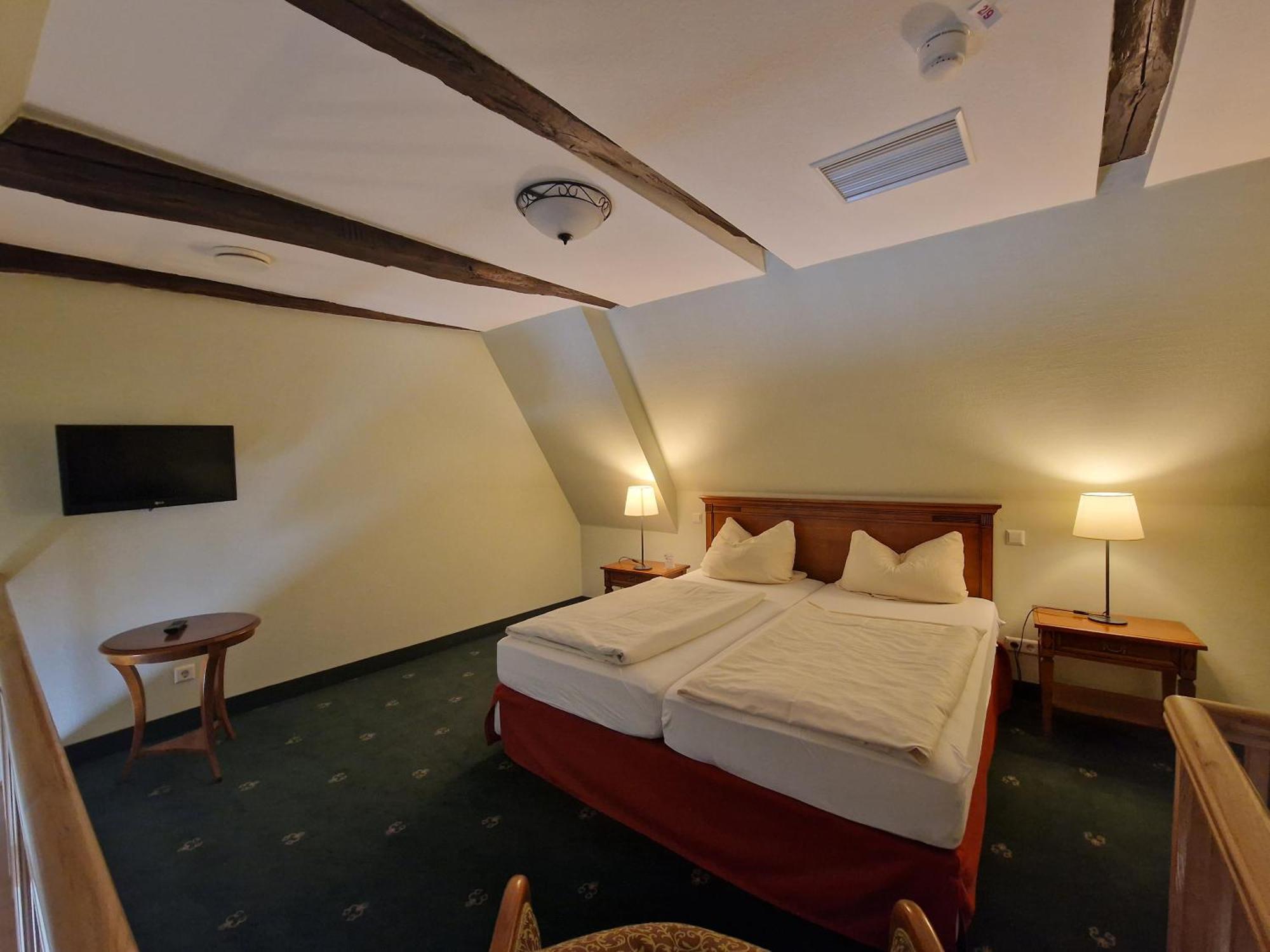 Burg Warberg Hotel Buitenkant foto