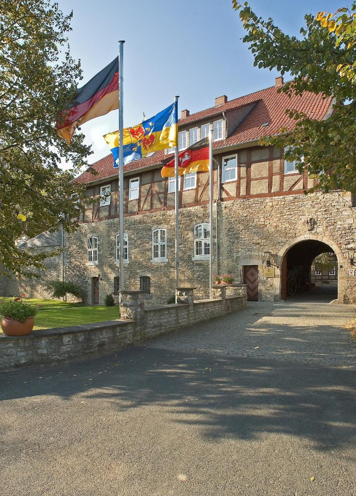 Burg Warberg Hotel Buitenkant foto