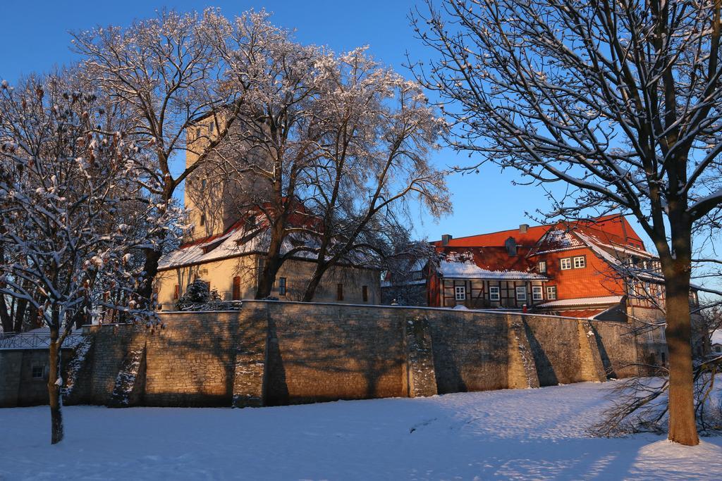 Burg Warberg Hotel Buitenkant foto